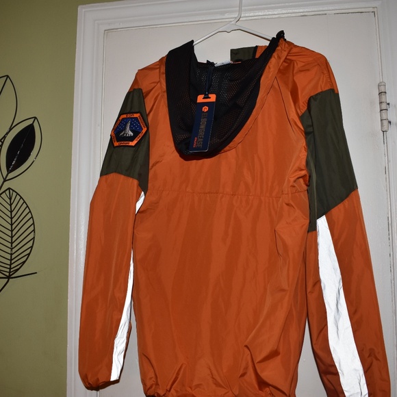 Elbow Grease nylon jacket - Picture 3 of 4